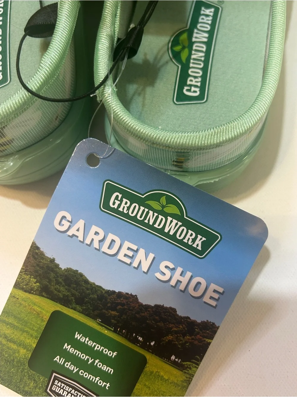 Bee Print Garden Shoes Waterproof Memory Foam Clog Mint Green Women’s Size 8 NWT